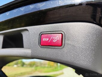 Mercedes-Benz GLA 180d - 17