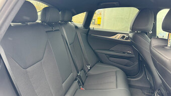 BMW i4 eDrive35 - 17