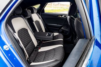 Kia Proceed 1,5 T-GDi 118 kW GT-LINE (v záruke, 1.majiteľ) - 17