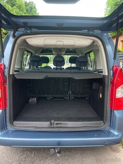 CITROEN BERLINGO 1,6 HDI MULTISPACE PRVÝ MAJITEĽ - 17