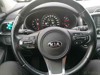 Kia Sorento - 17