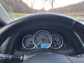 Toyota Auris 2.0 l D-4D DPF - 17