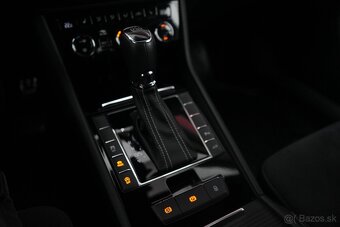 Škoda Superb Combi 2.0TDI DSG Sportline - 17