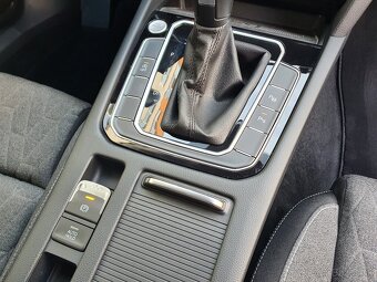 VW Passat B8 Variant 2.0 TDI 110kW DSG - záruka Autodraft - 17