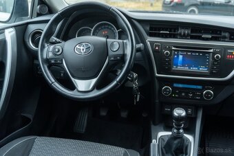 Toyota Auris Touring Sports 1.6 l Valvematic Active - 17