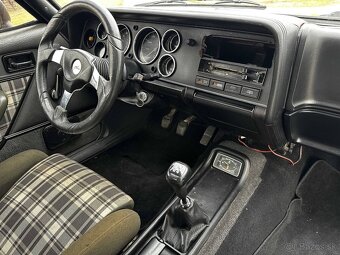 Ford Capri 2,8i MKIII - 17