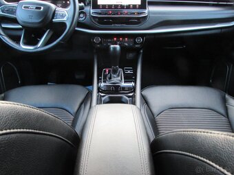 Jeep Compass 1.5 e-Hybrid LIMITED A7 - vozidlo v ZÁRUKE - 17