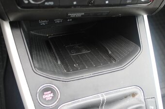 Seat Arona 1,0 TSi 70 kW XCELLENCE - 17