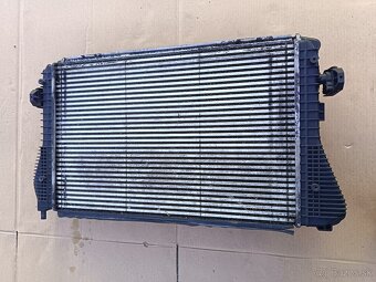 Predam diely z golf 5 variant, 2,0 tdi cbdb,103kw - 17