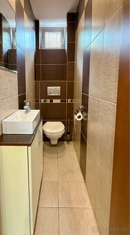 5 izbovy rodinný dom v KNM širšie centrum 8km od Ziliny - 17