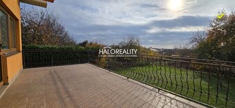 HALO reality - Predaj, zariadený päťizbový rodinný dom Močen - 17