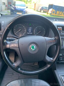 Škoda Octavia II 2.0 TDI DSG (2007), NOVÁ STK - 17