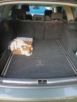 Volkswagen Passat B6 - 17