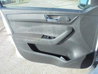 Škoda Fabia 1.0 TSI Ambition r.v.8/2020 - 17