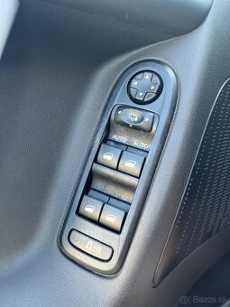 Citroen C3 1.4 benzin 2011 (Tempomat, Senzory) top stav - 17