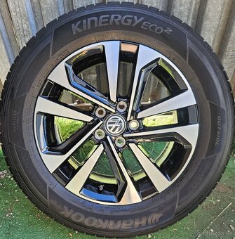 Takmer nejazdená orig.letná sada VW - 5x100 r15+185/65 r15 - 17