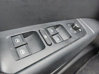 Škoda Superb Combi 1.6 TDI CR DPF Ambition - 17