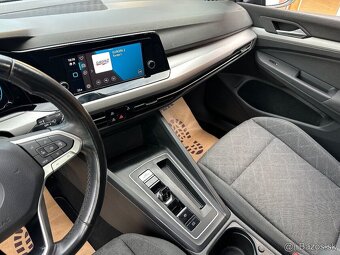 Volkswagen Golf VIII Variant 1.0 eTSI 81kw - 17