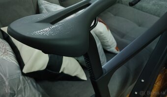 Kompletný karbónový cestný bicykel s elektronickou prehadzov - 17