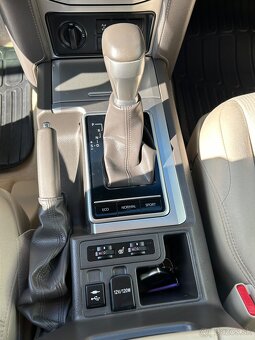 POZOR POZOR POZORToyota Land Cruiser 2.8 D-4D 130KW - 17