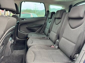 Peugeot 308 combi Automat 7 miest. - 17