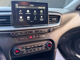 Kia Ceed 1.6Crdi m2020 manual - 17