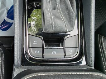 Škoda Kodiaq 2.0 TDI SCR Sportline DSG - 17