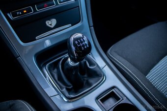 Ford Mondeo - 17