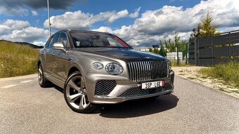 Bentley Bentayga Azure 2025 - 17