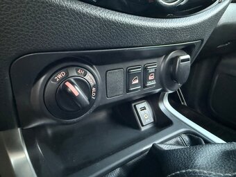 Nissan Navara DoubleCab dCi 190 Tekna 6st.Manual - 17