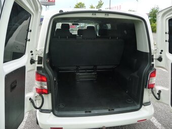 VW CARAVELLE T5 103kW Long COMFORTLINE 8 MÍST WEBAST0 - 17