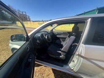 Honda hr-v 1.6i 4x4,bez hrdze - 17