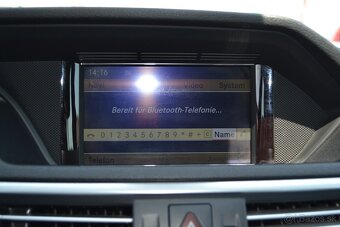 Mercedes-Benz E trieda Kombi 350CDI - 17