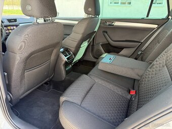 Škoda Superb Combi 2.0 TDI - 17