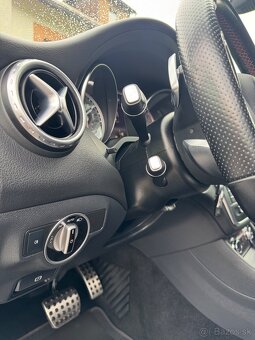 Mercedes benz GLA 200 d AMG paket - 17