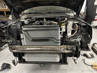 Range Rover Sport 2.7 - 17