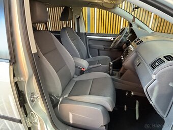 Volkswagen Touran 1.6 TDI Trendline 7Miest. - 17