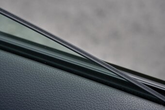 Škoda Superb III Sportline 2.0TDI /Webasto/Panorama/DCC - 17