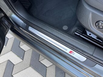 Audi A4 Avant 2,0TDI S-Line 177k quattro S tronic Automat - 17