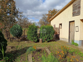 Bystré – slnečný, rovinatý pozemok s hosp. budovou, 872 m2 - 17