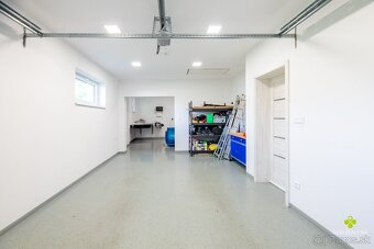 Nový 4 izbový bungalov s dokonalým prevedením - 17