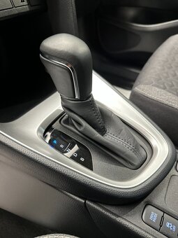 Toyota Yaris Cross 1.5 Hybrid Comfort - 17