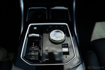 BMW Rad 7 740d M xDrive A/T, 220 kW - 17