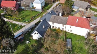 Vidiecke chalupy pod Javorinou z 19 storočia v obci Cetuna - 17