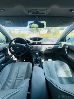 Laguna II , 2.2Dci automat - 17