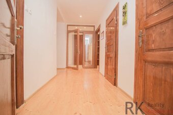Priestranný 3-izb. tehlový byt s lodžiou, pri Auparku - 17