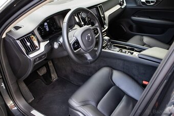 Volvo V60 Cross Country 2.0 AWD 184kW - 17