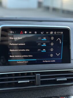 Peugeot 5008 1.6 BlueHDi 120 S&S Allure EAT6 - 17