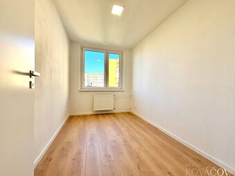 Na predaj kompletne zrekonštruovaný 3 izb. byt, Trenčín, ul. - 17