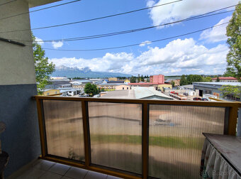 Na prenájom 4-izbový nezariadený byt po celkovej rekonštrukc - 17